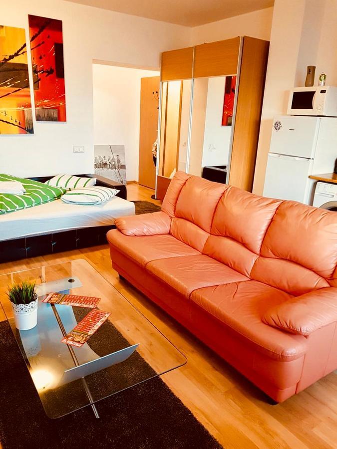 Quadra Place Apartment