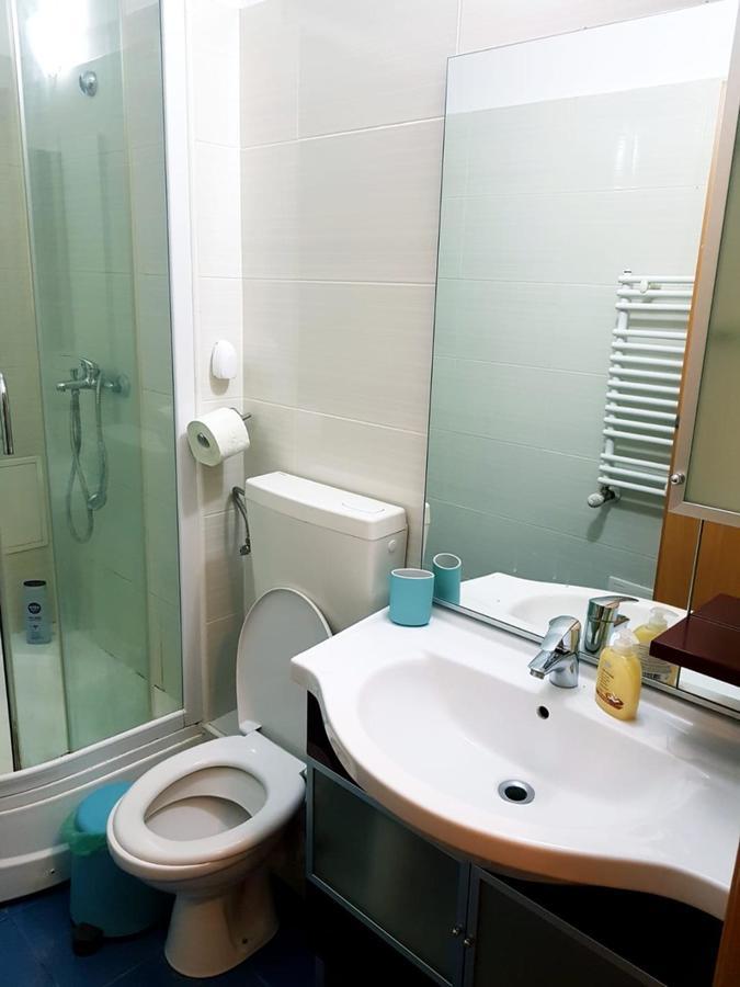 Quadra Place Apartment